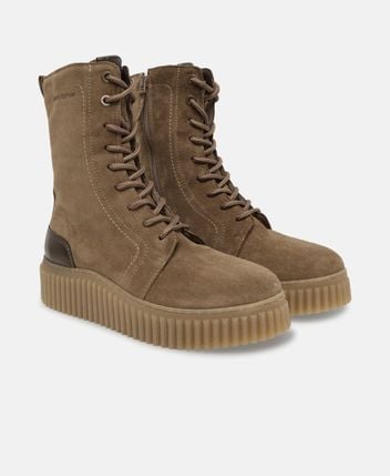 Platform ankle boots