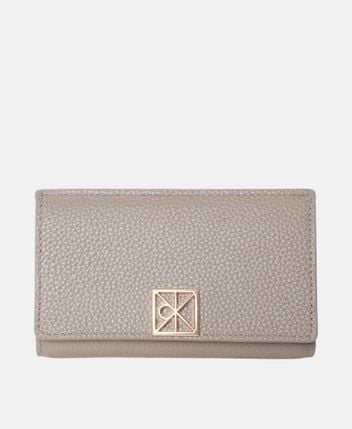 Leather card holder Emblem