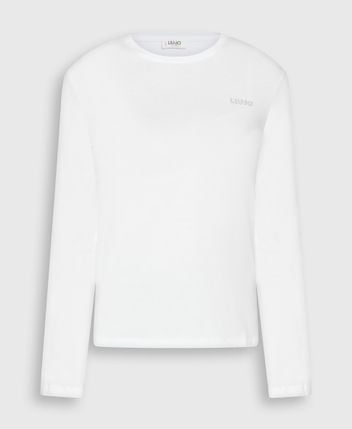 Long-sleeved top