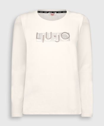 Long-sleeved top