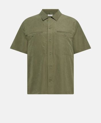 Short-sleeved shirt