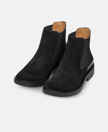 Chelsea boots