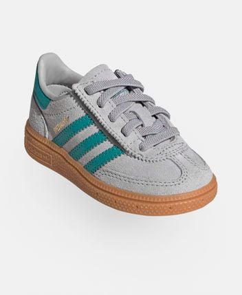 Sneakers Spezial