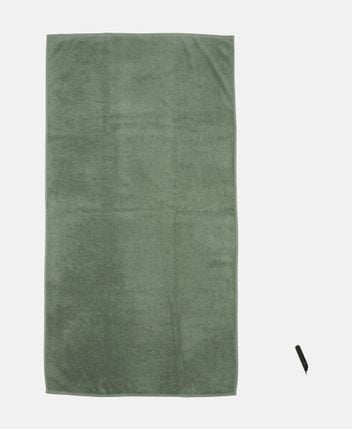 Bath towel