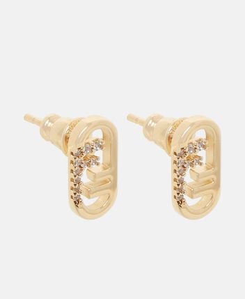 Earstuds