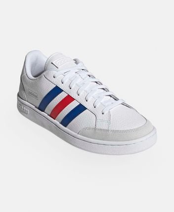 Sneakers Grand Court