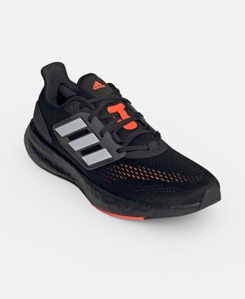 Running shoes Pureboost 22