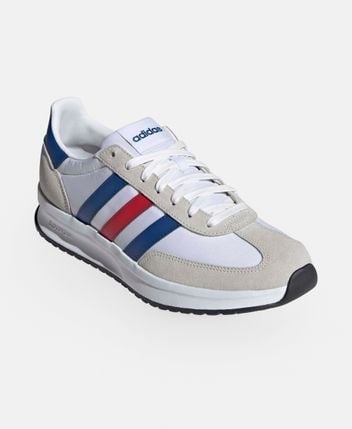 Running shoes