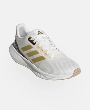Running shoes