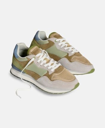 Sneakers Baku