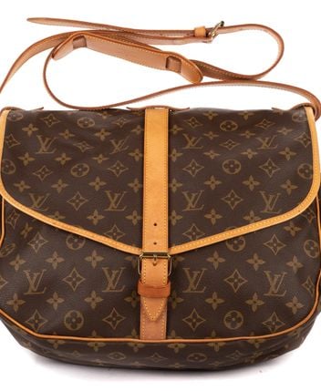 Pre-loved Shoulder bag Saumur