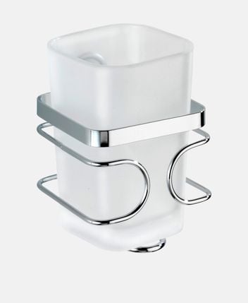 Toothbrush holder