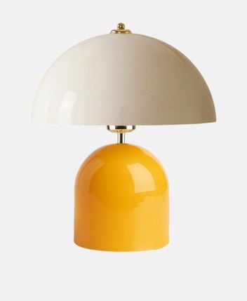 Table lamp