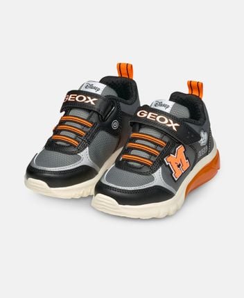 Sneakers J Ciberdron