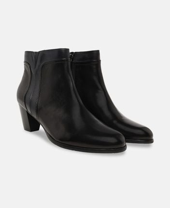 Ankle boots Sonia