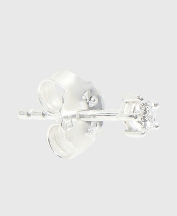 Earstud