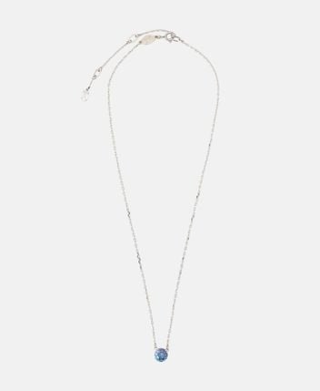 Necklace with pendant