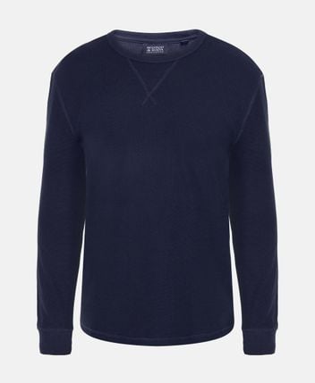 Long-sleeved top