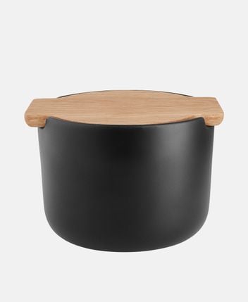 Salt container