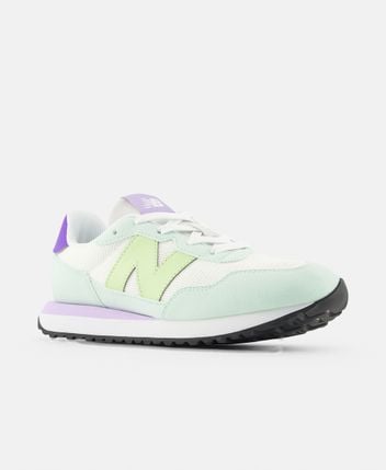 Sneakers 237