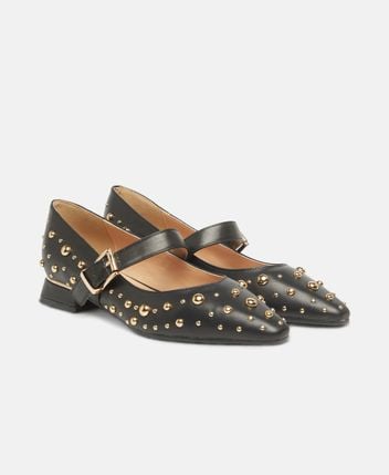 Ballerina flat with straps