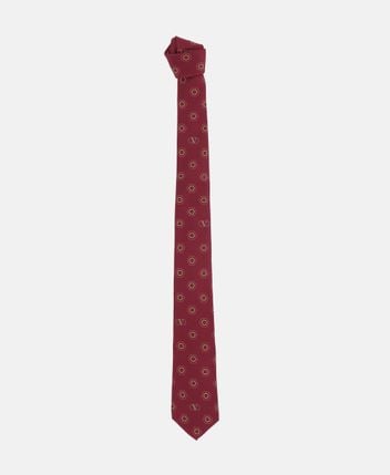 Silk tie