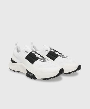 Sneakers True Act