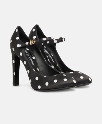 Mary Jane pumps Sharon
