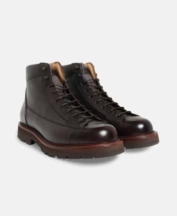 Lace-up ankle boot