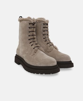 Lace-up ankle boot