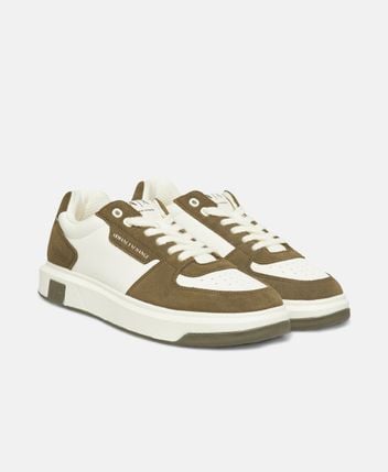 Platform sneakers