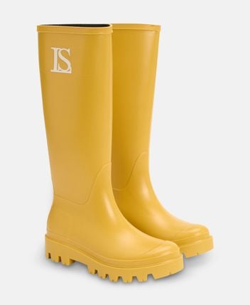 Wellington boots
