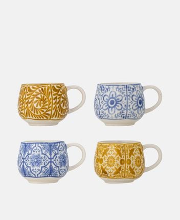 Cups, set of 4