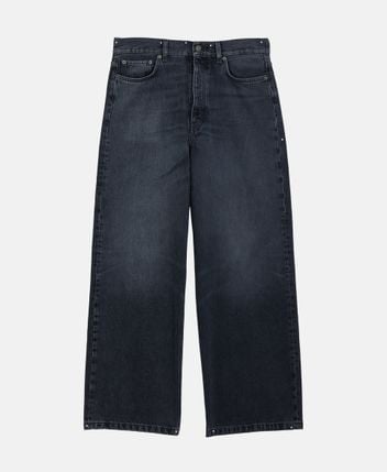 Baggy jeans