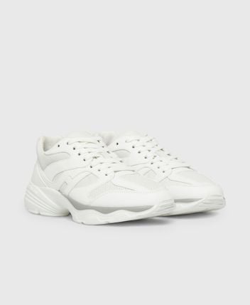 Sneakers H665