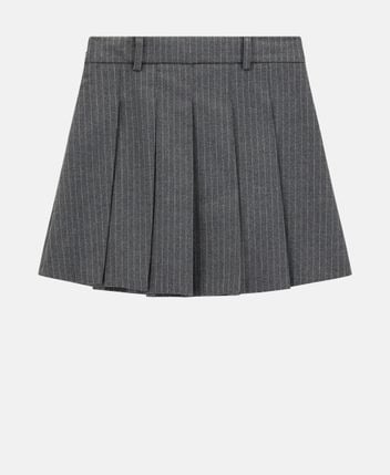 Pleated skirt