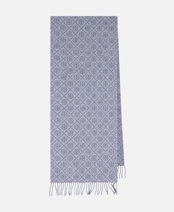 Wool scarf