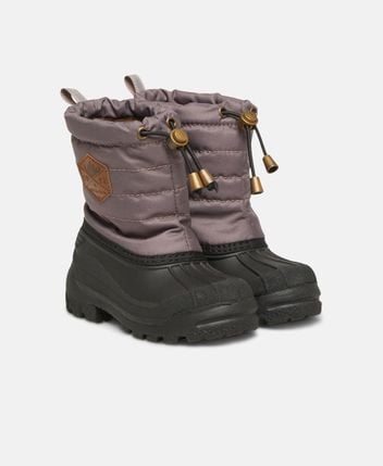 Winter boots