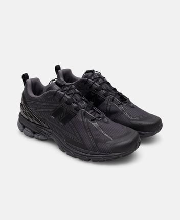 Sneakers 1906R