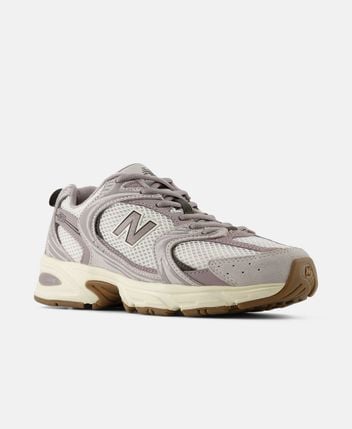 Sneakers 530