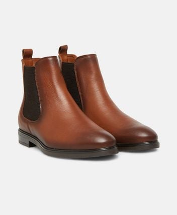 Chelsea boots