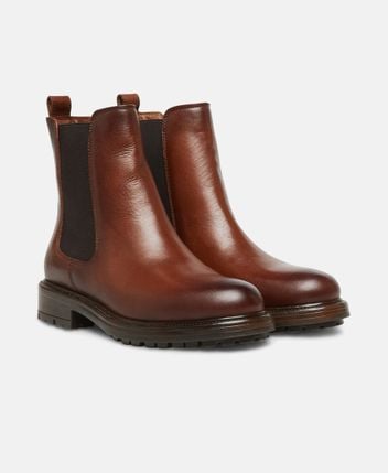 Chelsea boots