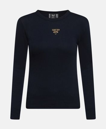 Long-sleeved top