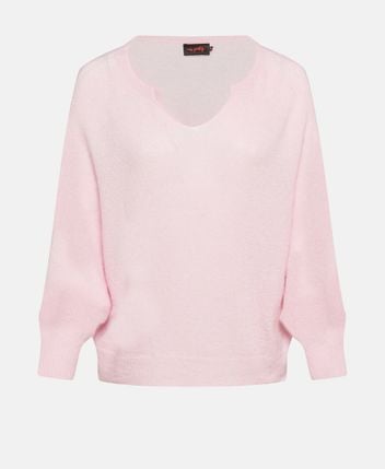 Wool pullover