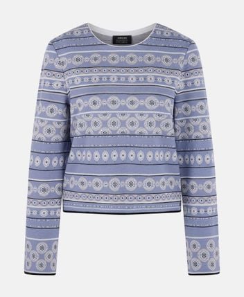 Knitted jumper