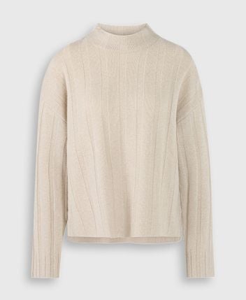 Wool pullover