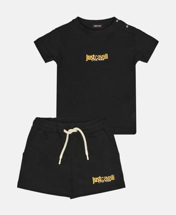 Set of t-shirts and shorts Aista