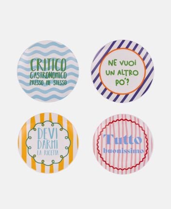Plates, set of 4