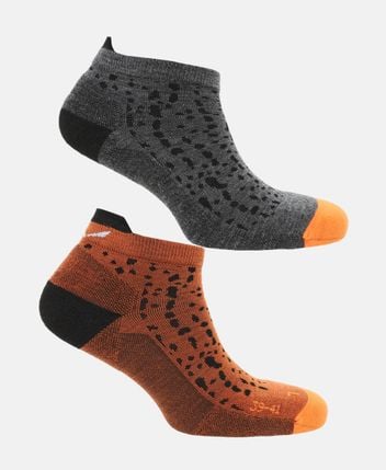 Wool-blend socks