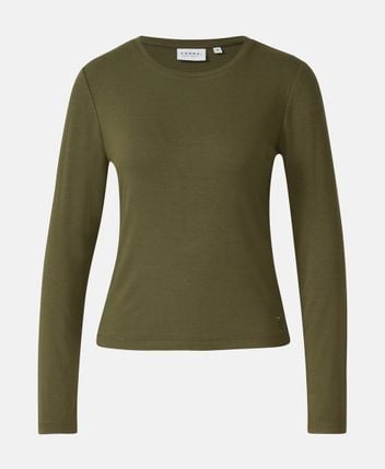 Long-sleeved top